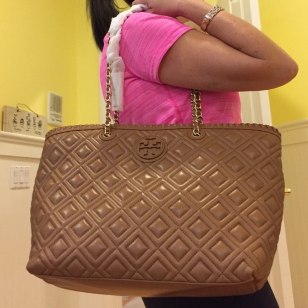🌷 Tory Burch Quilted Marion Tote bag 🌷
